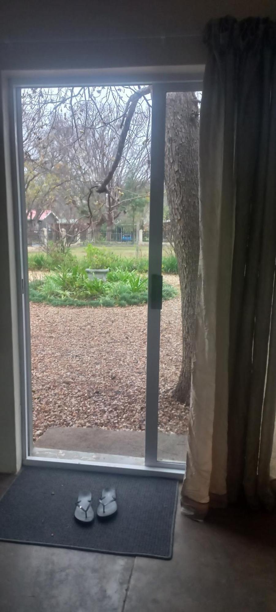 Pecan Grove * Somerset East